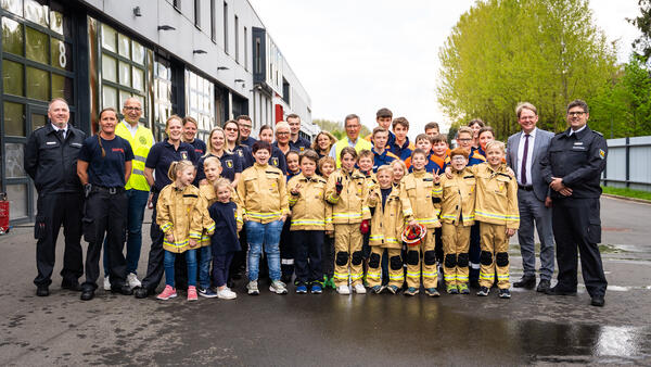Rotary Club Hagen spendet für Bambini Feuerwehr
