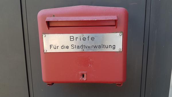 Symbolbild "Post für die Stadtverwaltung"